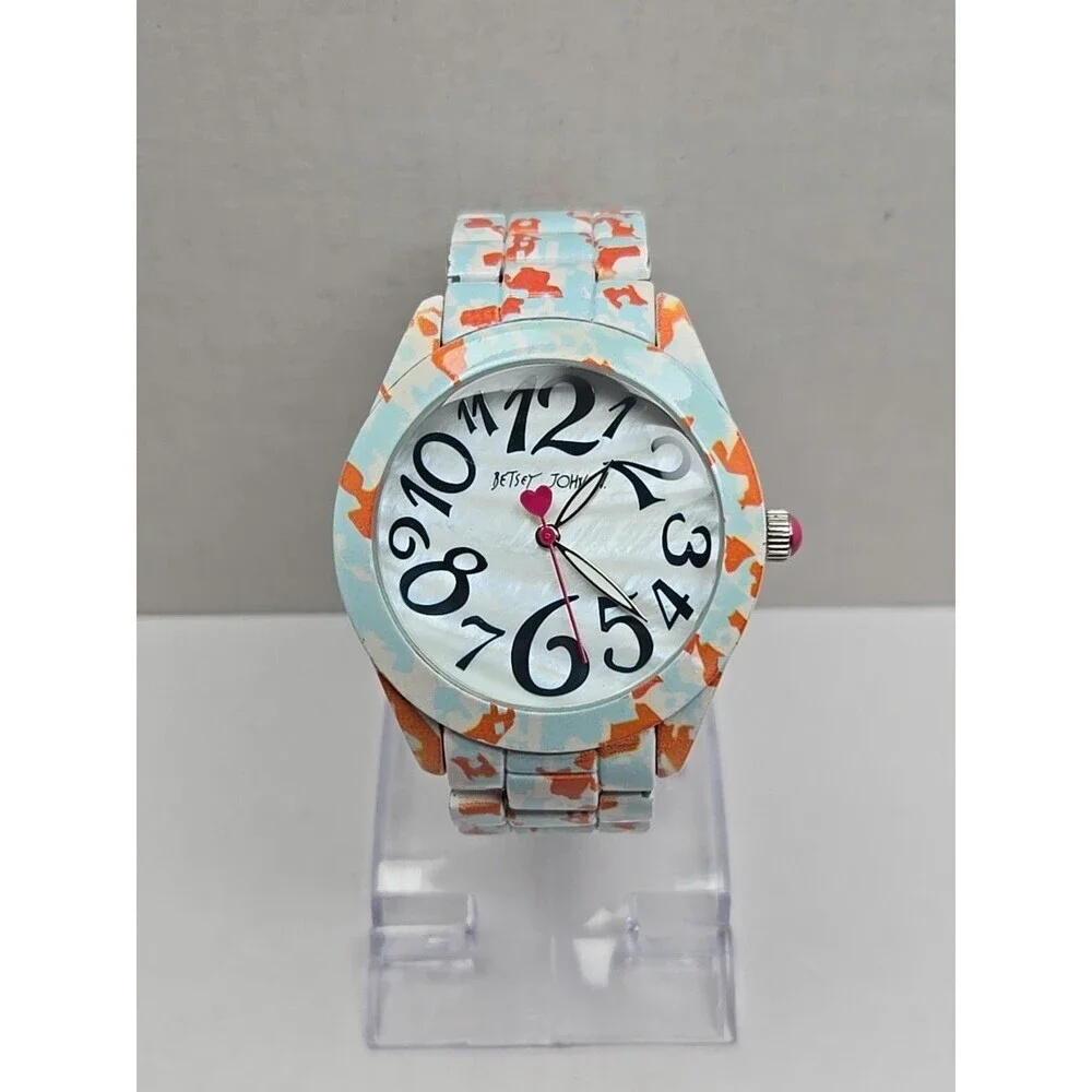 Betsey Johnson  White Blue Orange Camo Heart Quartz Watch New Battery Spring